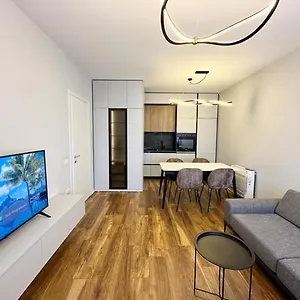 Apartment New Bazaar, Grand, Tirana